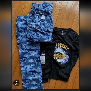 Sale! NWT boys 3pc sleepset championship gold SIZE BOYS 4/5 Camo Shark